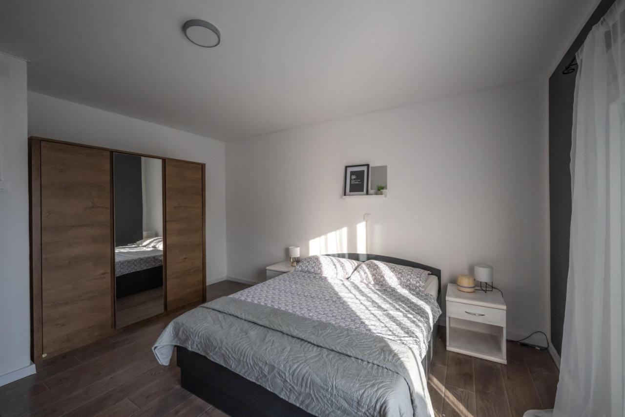 Hedonist Apartment Šibenik Dış mekan fotoğraf